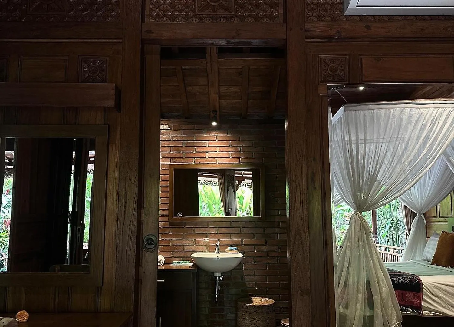 Darta Ubud Joglo Villa By Eps  Ubud (Bali)